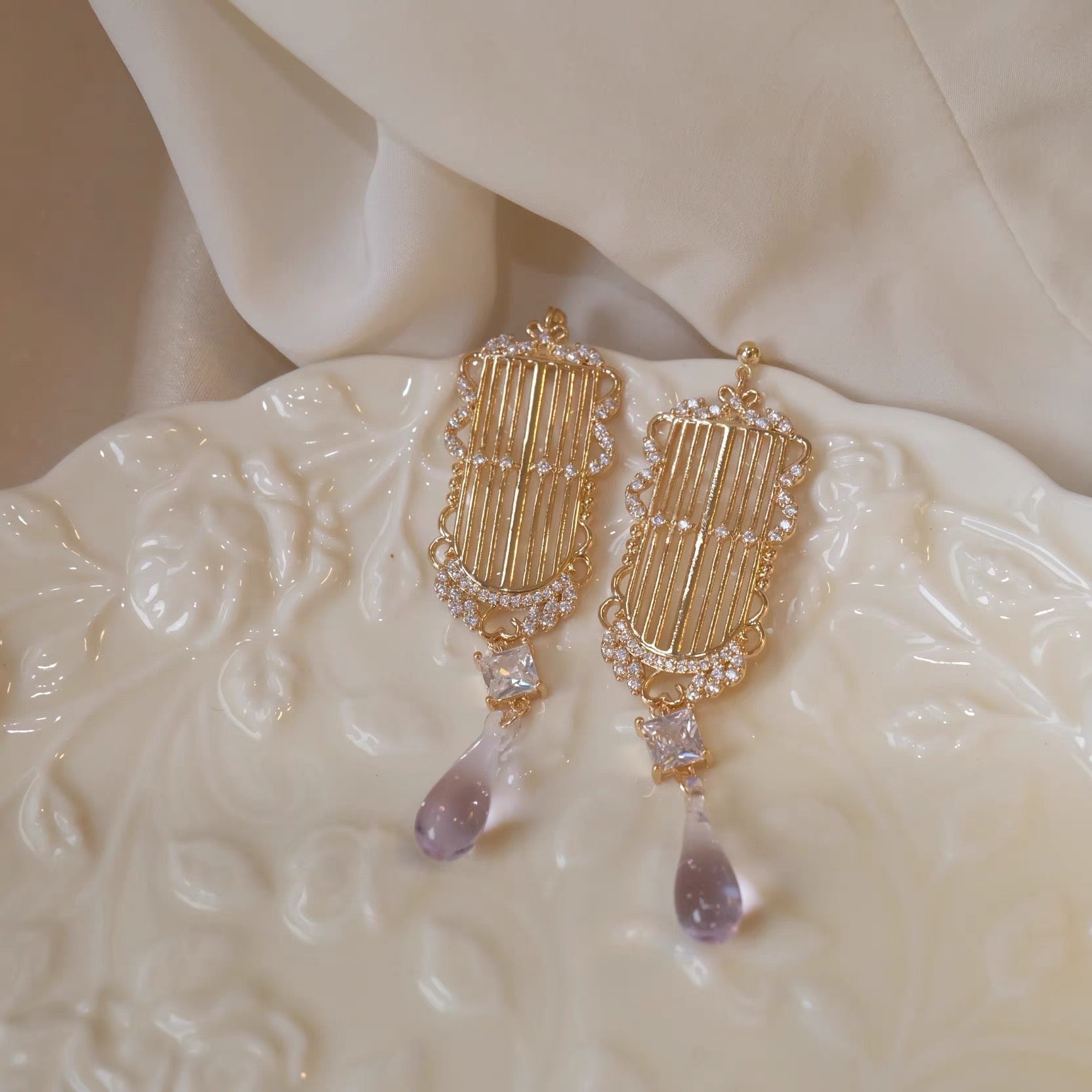 Moonooze Irish Harp Earrings: Lilac Elegance in Celtic & French Glass moonooze